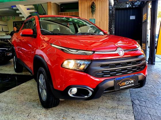 FIAT TORO 1.8 16V EVO FLEX FREEDOM AT6 FIAT TORO 1.8 16V EVO FLEX FREEDOM AT6